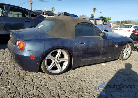 2003 BMW Z4 3.0 z USA, uszkodzony, nr VIN 4USBT53463LU04574